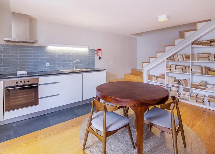 Almada 151 - 3t * Oporto